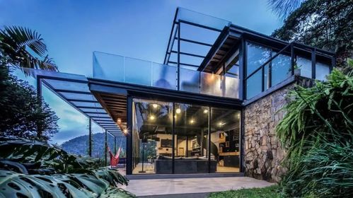 遠泰 精致的裝配式鋼結構住宅,神秘又不失奢華