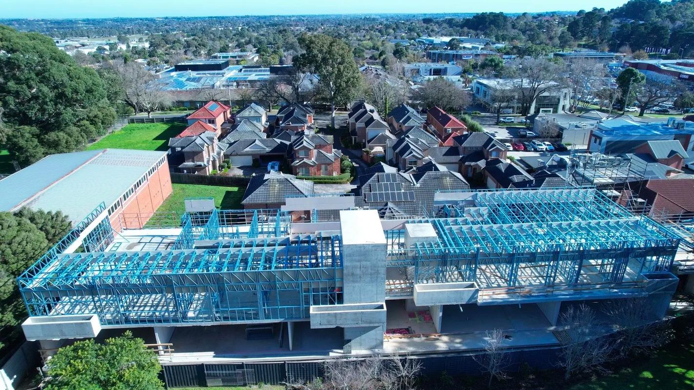 裝配式建筑之美 輕鋼別墅與現代輕質建筑材料的革新